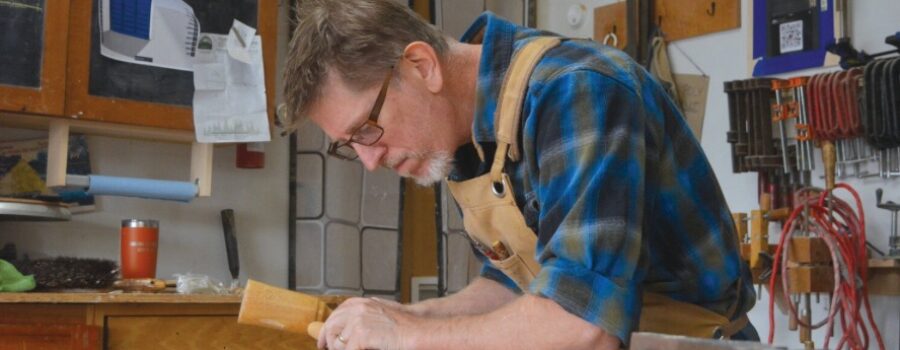 Hand tool wood working