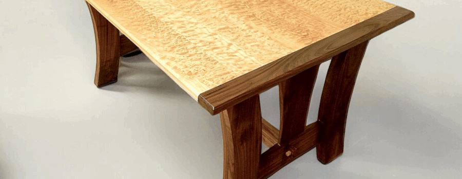 Choosing Solid Wood Furniture: A Craftsman’s Guide to Elevating Your Home Decor